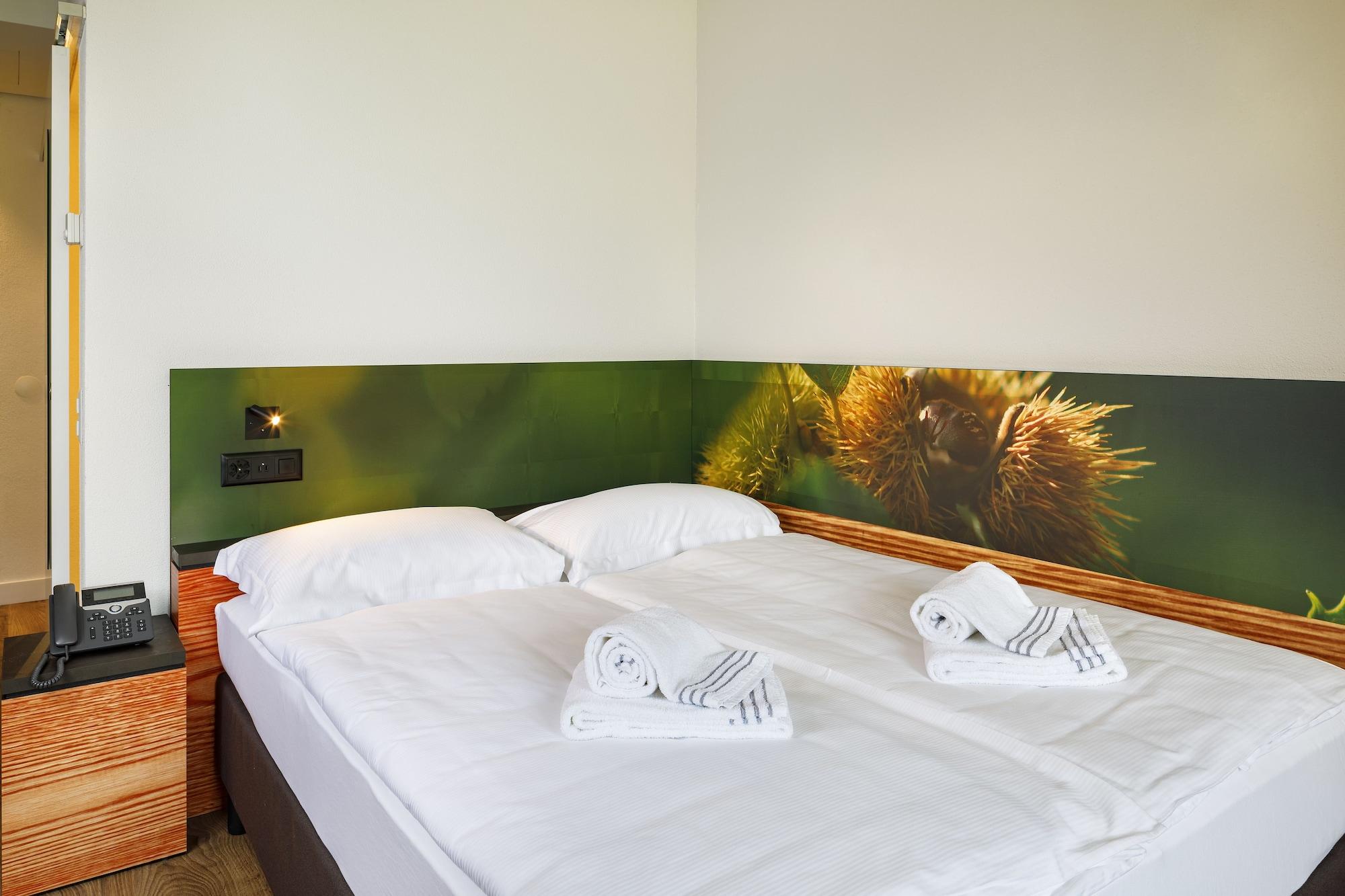 Hotel Bellinzona Sud Swiss Quality Monte Carasso Екстер'єр фото
